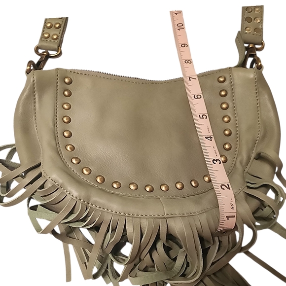 NWOT Anthropologie fringe boho crossbow bag - Picture 4 of 6